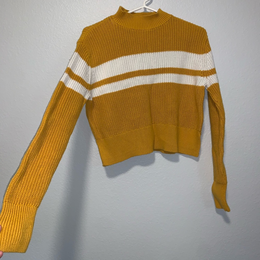 yellow and white ribbed pacsun sweater